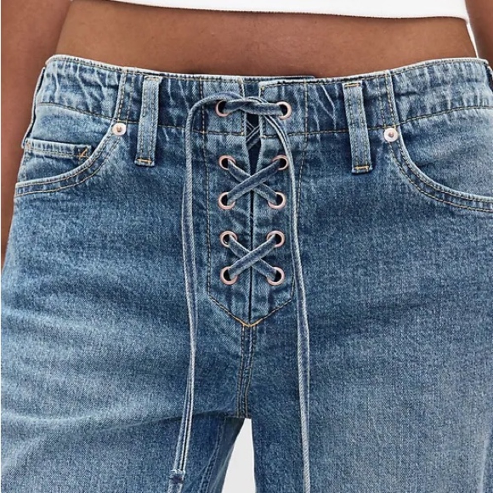 GAP Low Rise Lace-Up '90s Loose Jeans Size 28